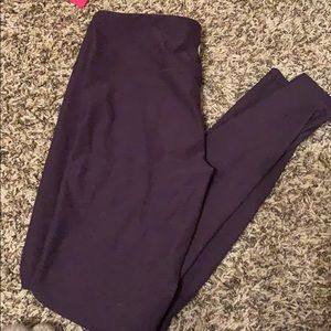Purple workout leggings